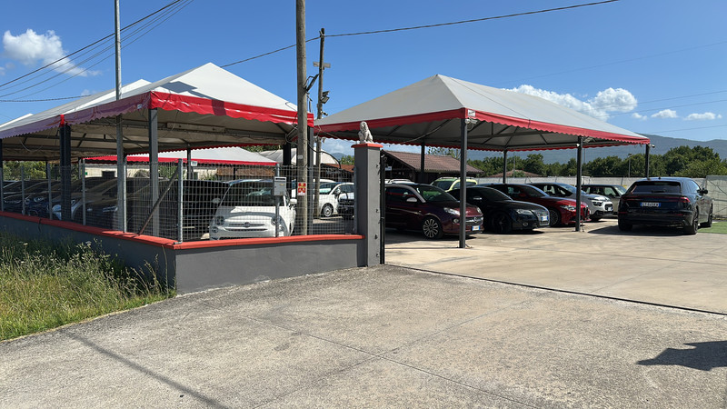 dealer showroom